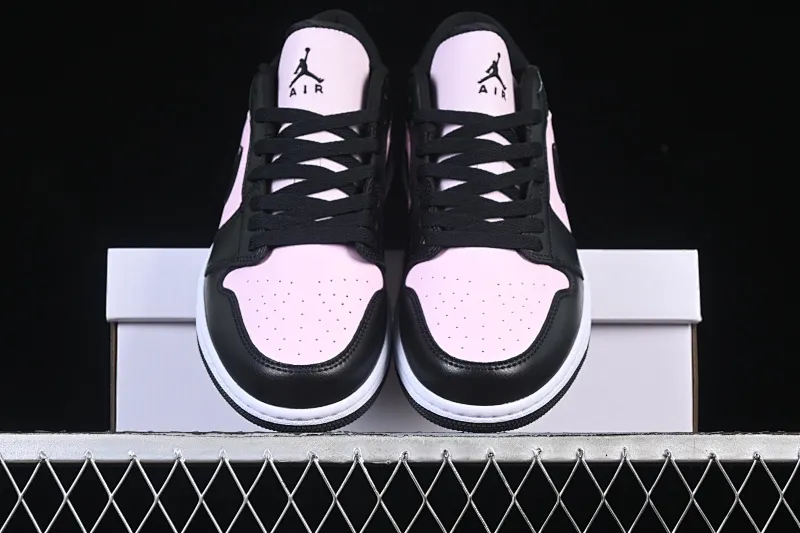 All categories Air Jordan Jordan series basketball shoes Air Jordan 1 Low Air Jordan 1 Low AJ1 Joe 1 black powder low-top cultural casual sneakers IO3394-663